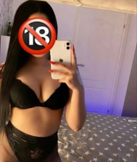 Care sunt femeile curve