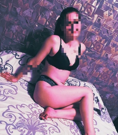 Futai in grup cu sotia